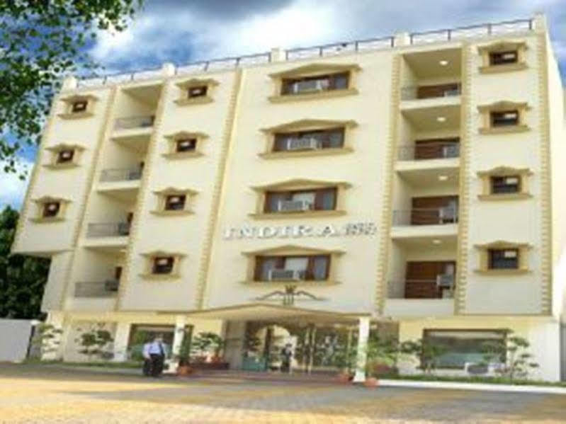 Indira International Inn New Delhi Bagian luar foto